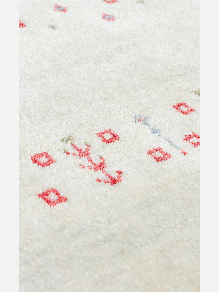 Oushak Carnaval %100 Naturel Kolay Temizlenir El Emeğiyle Üretilen TENCEL™ Modern Uşak Halısı 06 BEIGE Q - Carpetdocia