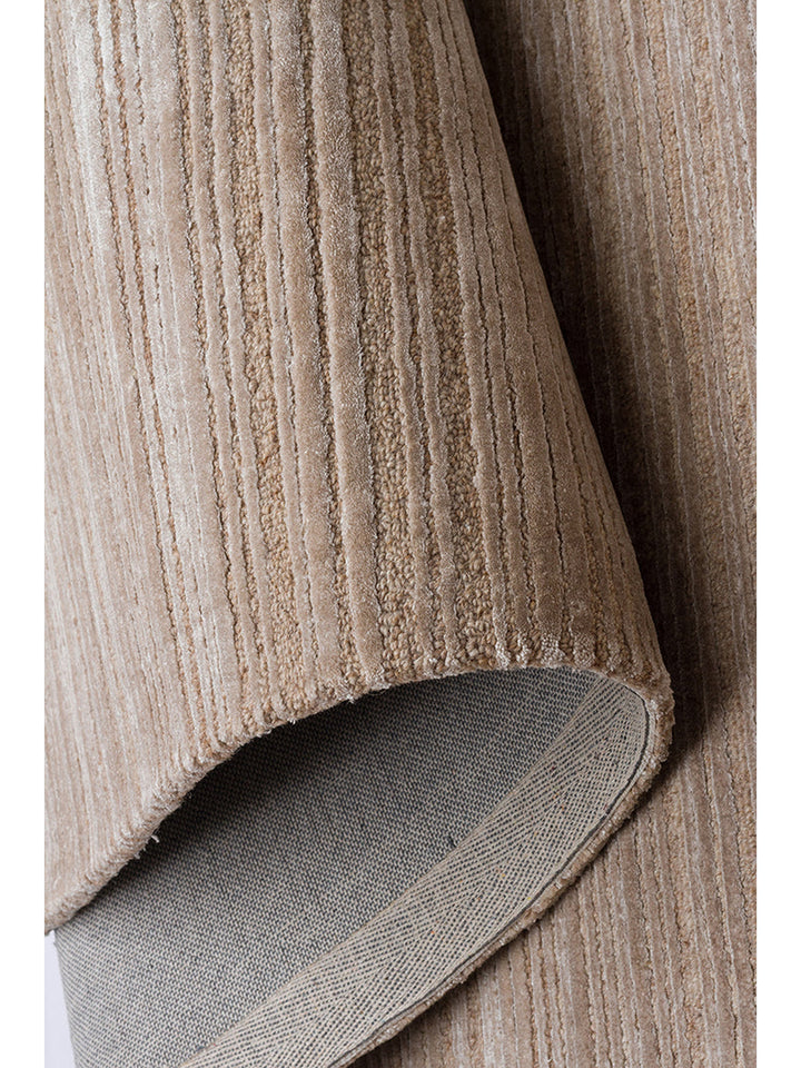 Tappeto tessuto a mano in misto lana e TENCEL™ della serie Palermo BEIGE