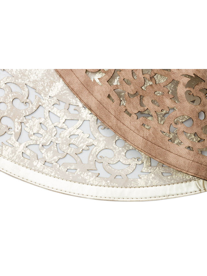 Gravür Klasik Ve Modern İşleme ve Oymaya Sahip Parlak Bordürlü Suni Deri Halı 01 CREAM GOLD Q - Carpetdocia