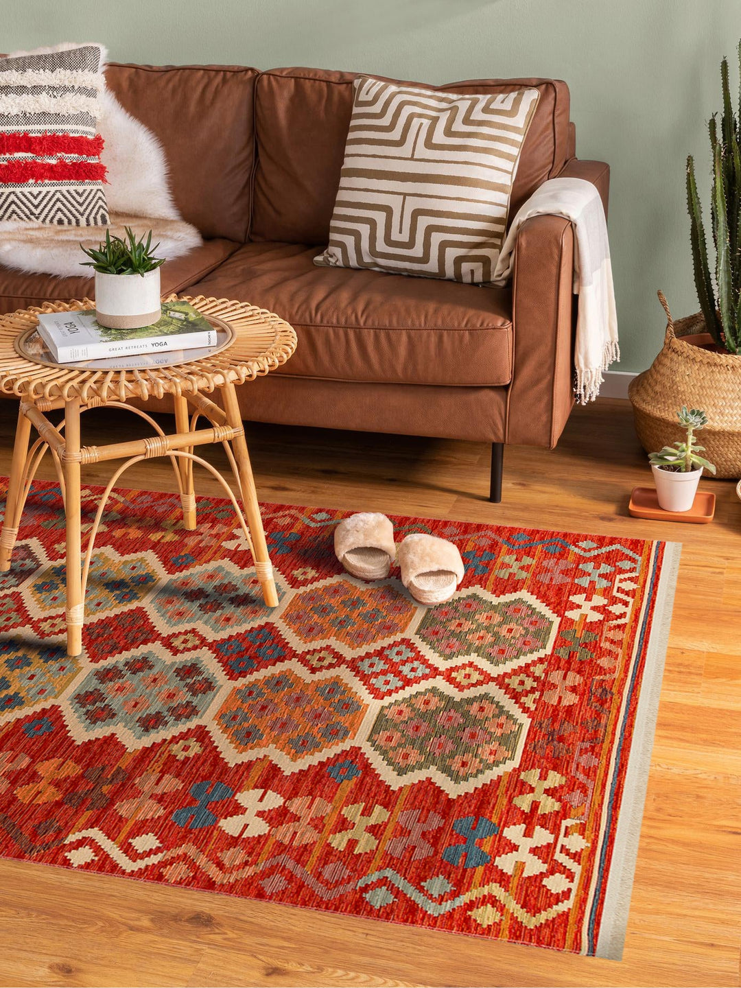 Rota Yıkanabilir, Çift Taraflı Kullanıma Uygun Yumuşak Tuşeli Otantik Kilim 03 RED - Carpetdocia