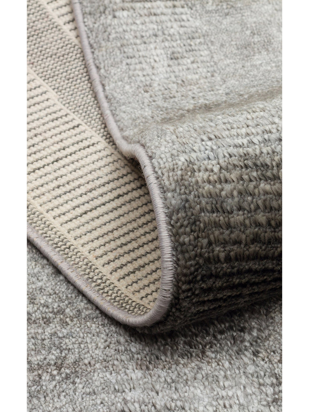 Brasilia El Emeğiyle Üretilen Modern Sade Şık TENCEL™ Özel Kara Tezgah Halısı 01 ANTHRACITE - Carpetdocia