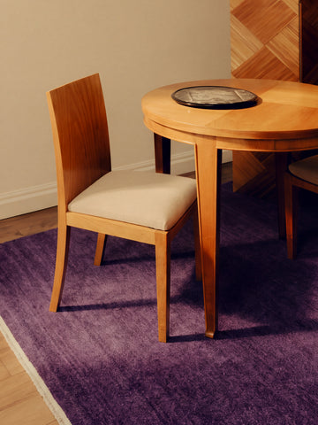 Royal %100 Yeni Zelanda Yünü El Emeği ile Üretilen Halı PLUM oda görünümü