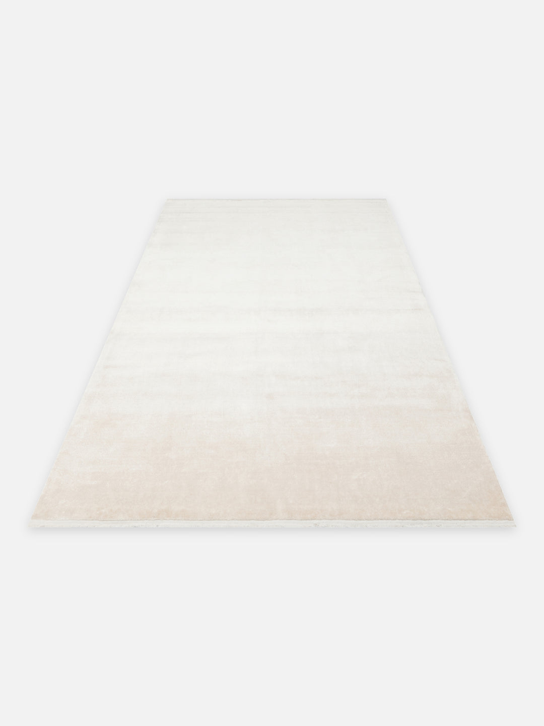 Victoria %100 TENCEL™ Lyocell El Emeği ile Üretilen Halı IVORY CREAM açılı görünüm